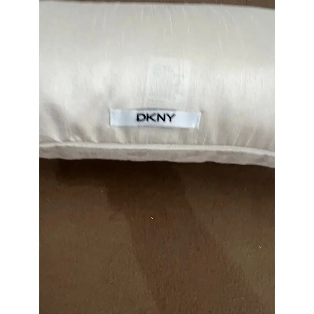 DKNY 11 X 22 Decorative Pillow Cream Textured Embellished Animal Pattern NEW